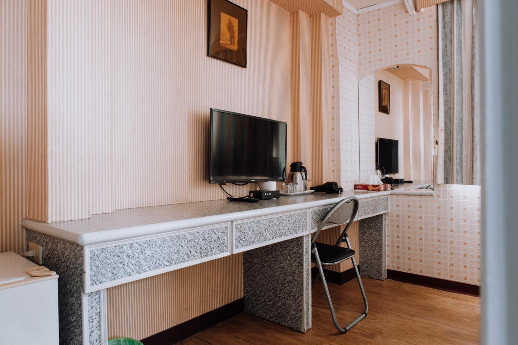 Tong Hsin Hotel Pingtung Εξωτερικό φωτογραφία