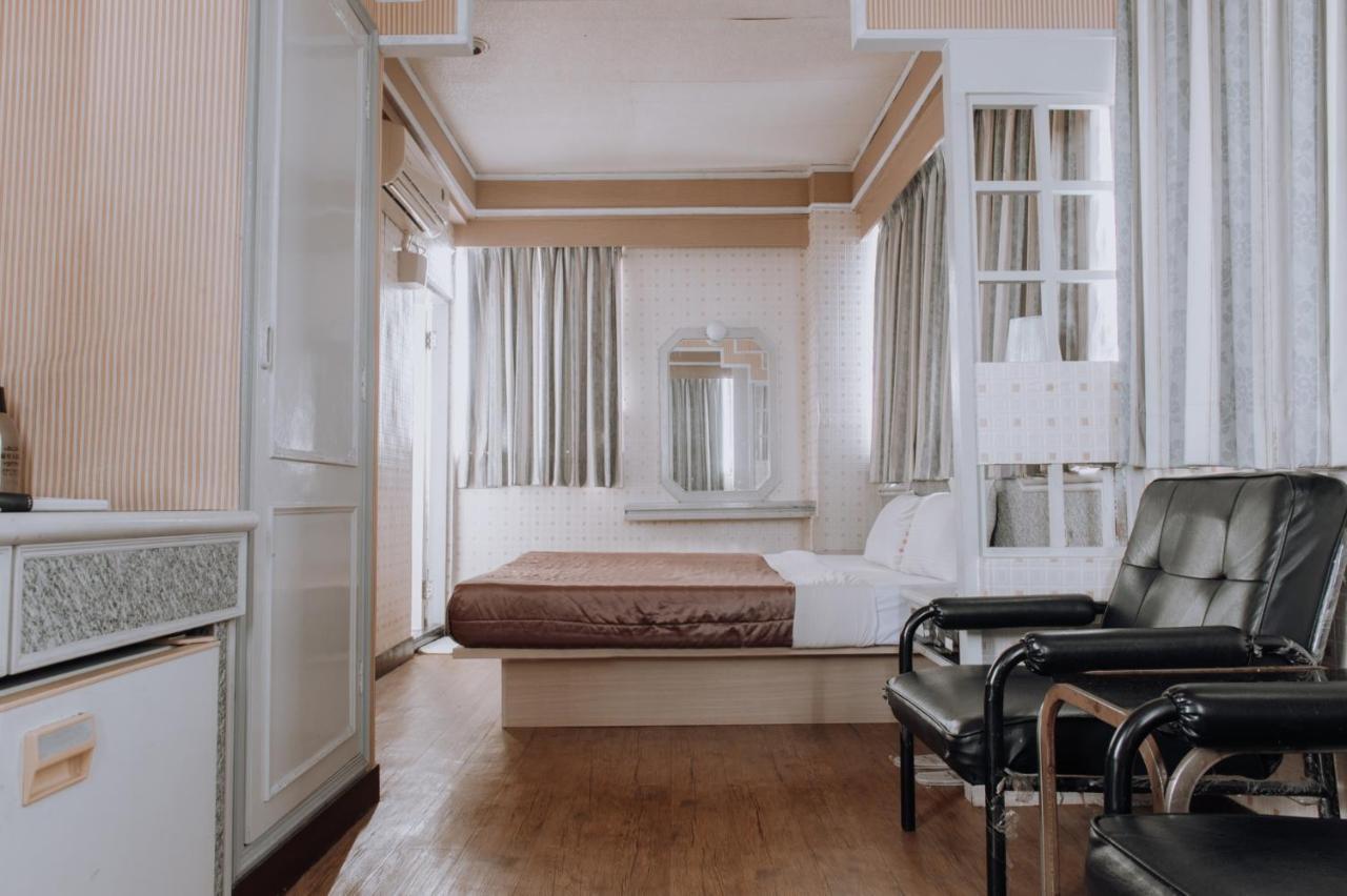 Tong Hsin Hotel Pingtung Εξωτερικό φωτογραφία